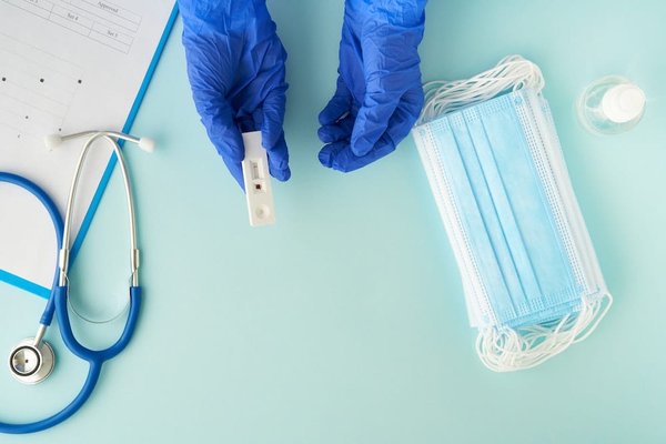 Quels sont les conseils pour préparer des repas sains et rapides pour une famille nombreuse ?